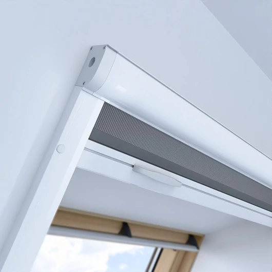 Sítě proti hmyzu do střešních oken